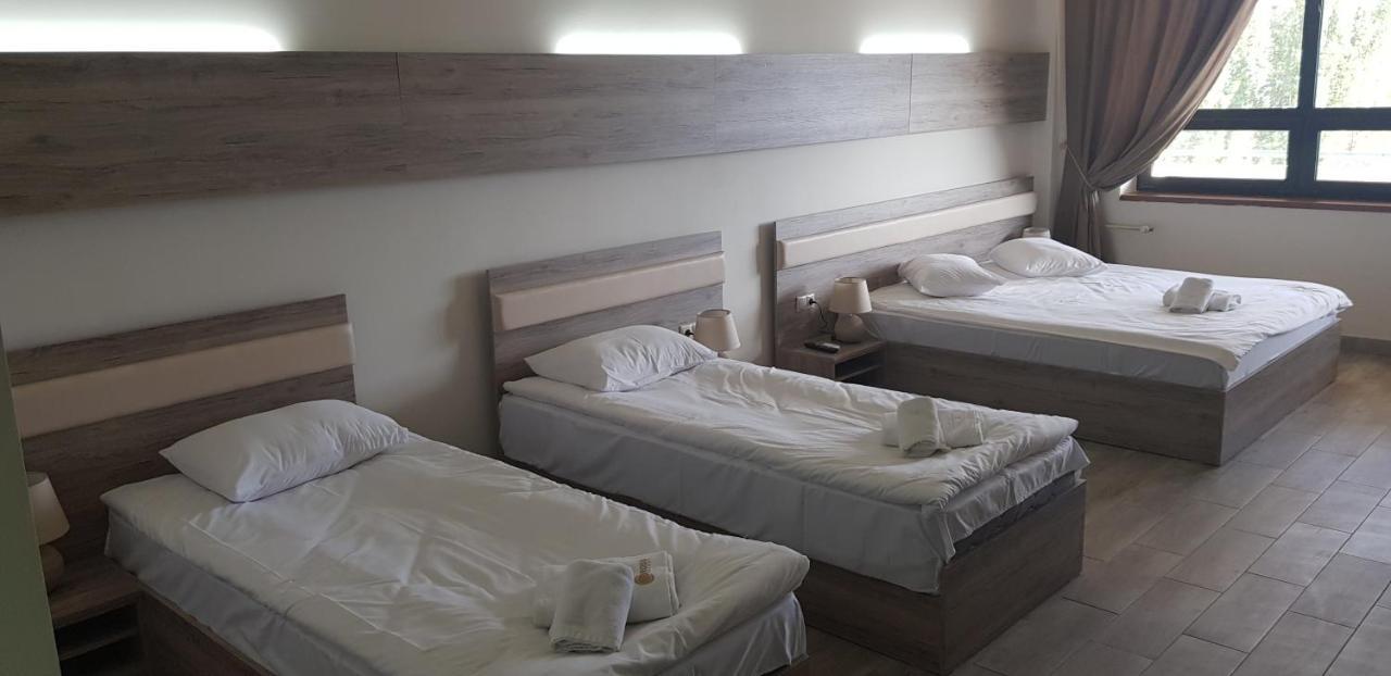 Cross Health Spa Center Erywań Zewnętrze zdjęcie